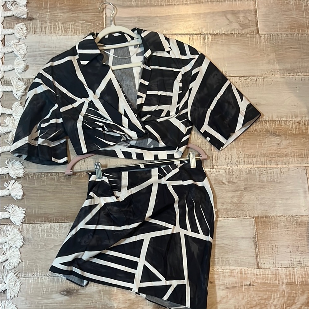 Zara Monochrome Patterned Dress